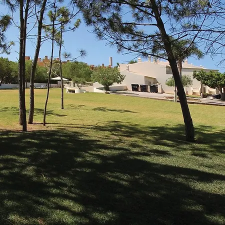 Do Castelo 阿尔布费拉